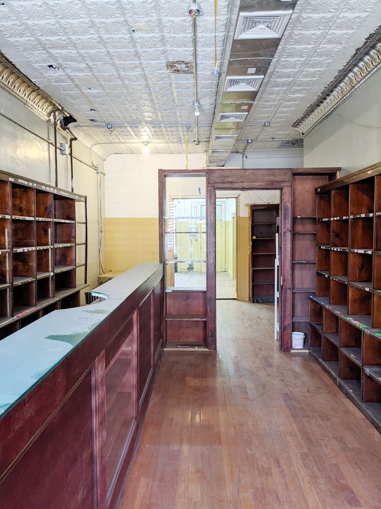 679 Knickerbocker Ave, Brooklyn, NY 11221